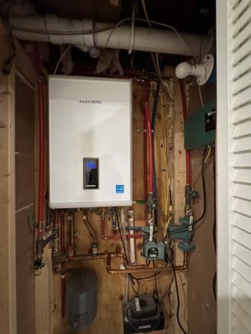 39 Bassett Street Ansonia CT 06401