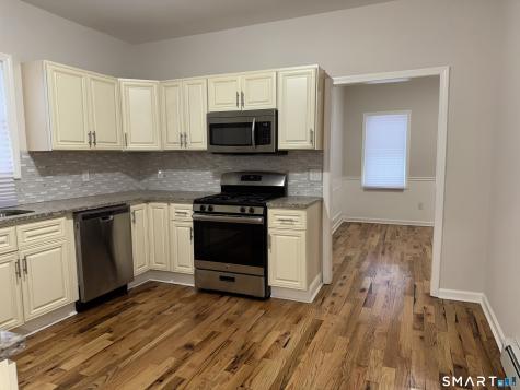 39 Bassett Street Ansonia CT 06401