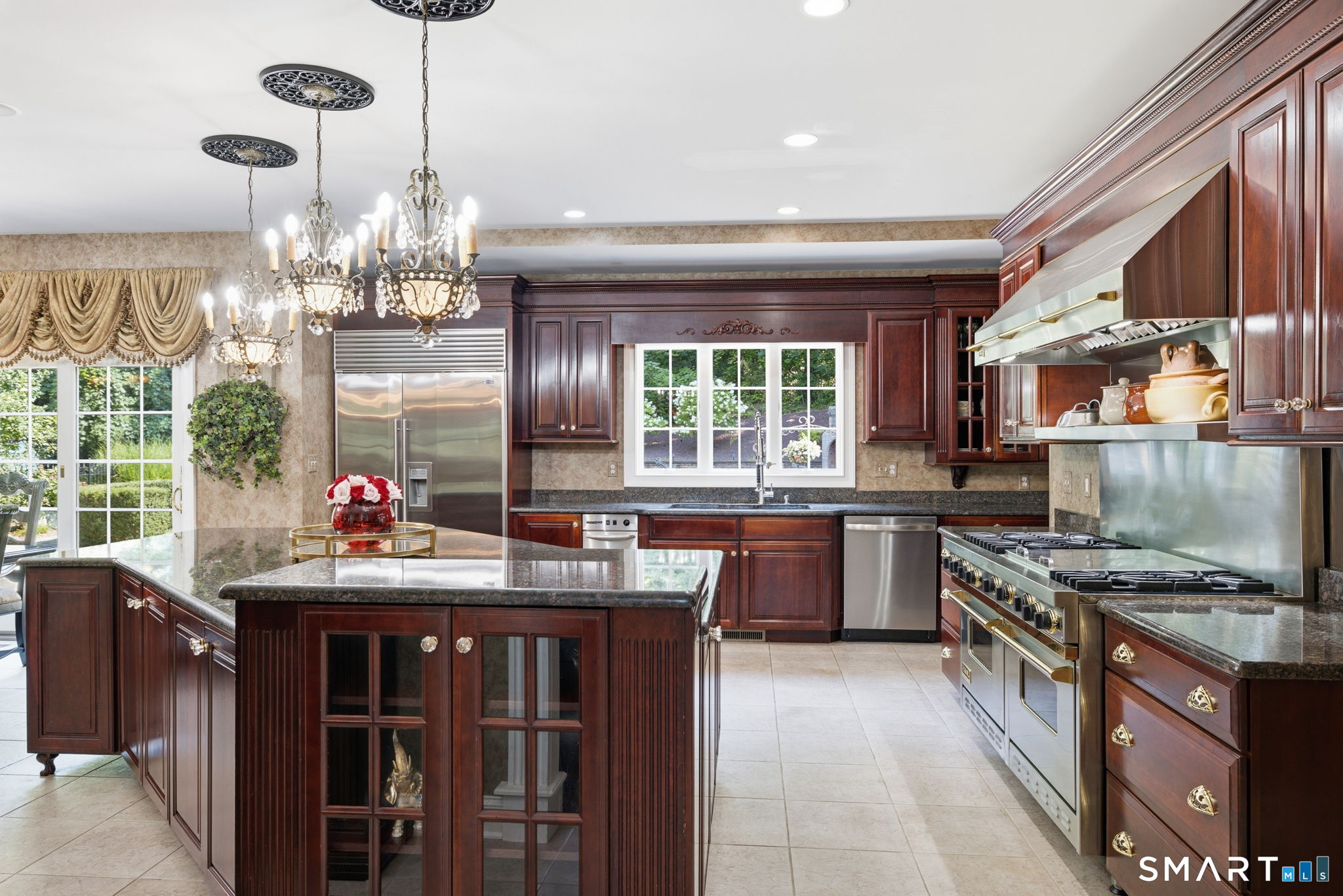 152 Williamsburg Drive Southington CT 06489
