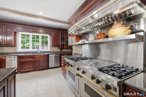 152 Williamsburg Drive Southington CT 06489