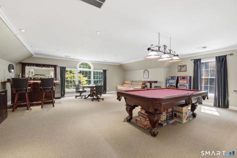 152 Williamsburg Drive Southington CT 06489