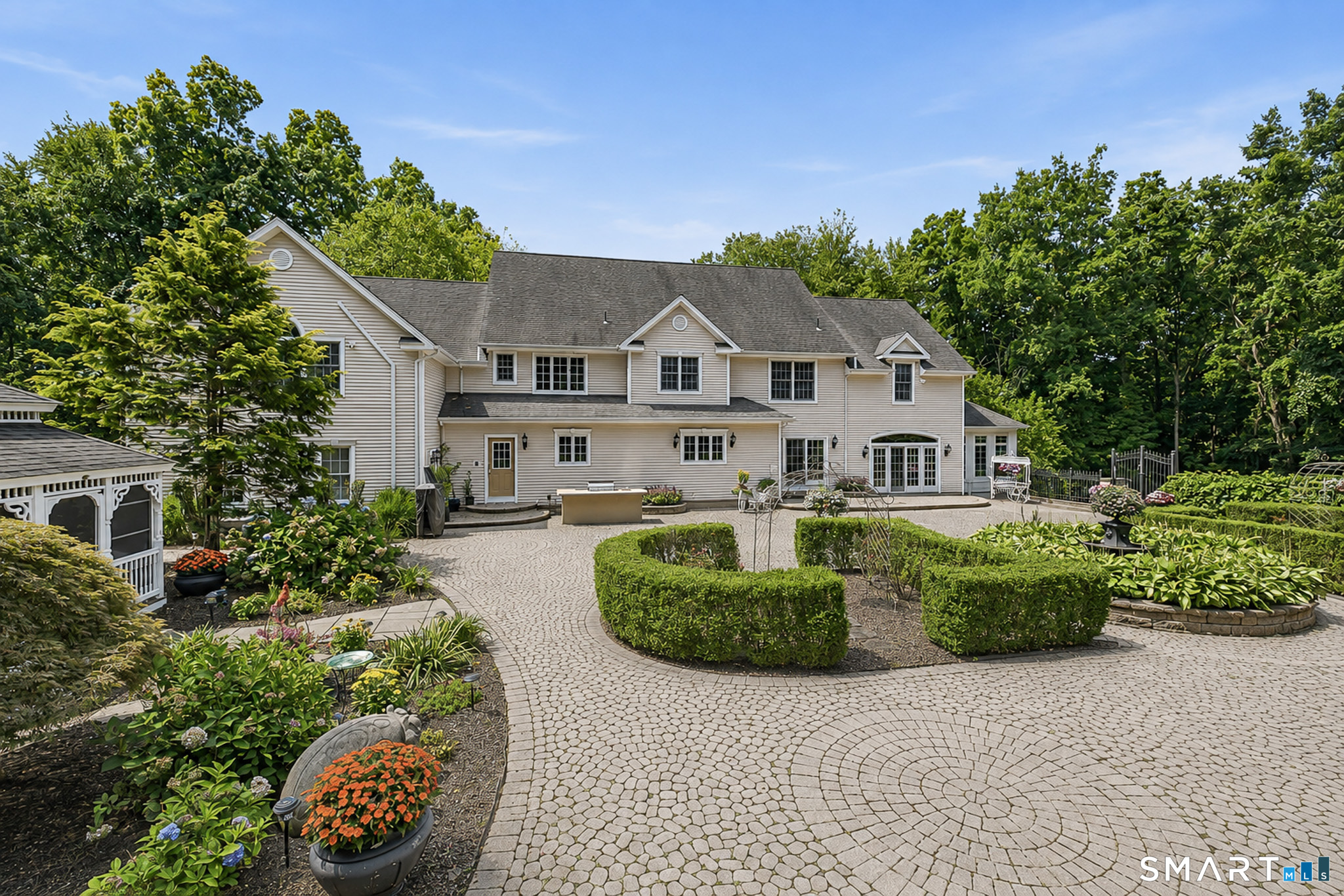 152 Williamsburg Drive Southington CT 06489