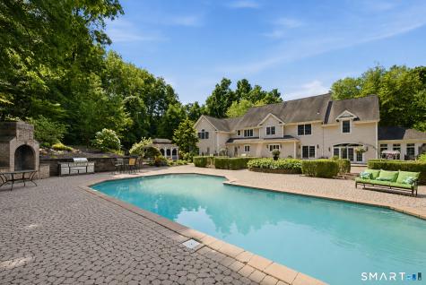 152 Williamsburg Drive Southington CT 06489