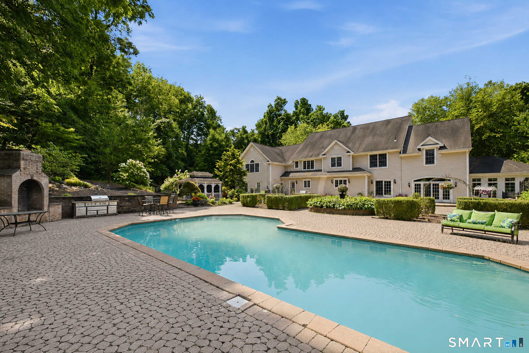 152 Williamsburg Drive Southington CT 06489