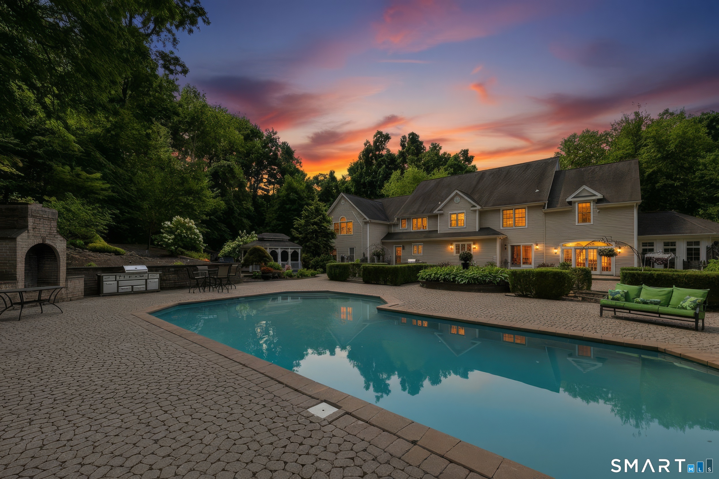 152 Williamsburg Drive Southington CT 06489