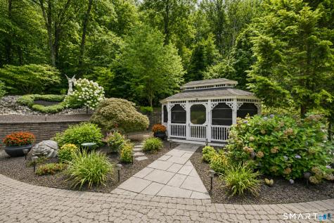 152 Williamsburg Drive Southington CT 06489