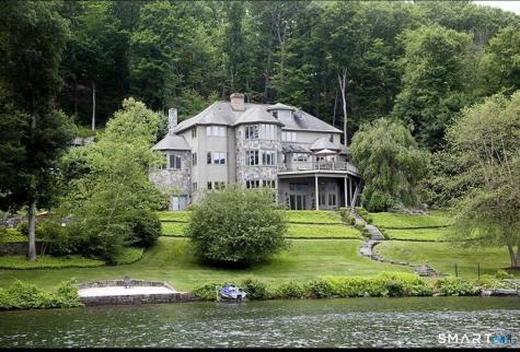 59 Sail Harbour Drive New Fairfield CT 06812