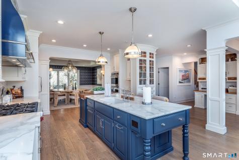 59 Sail Harbour Drive New Fairfield CT 06812