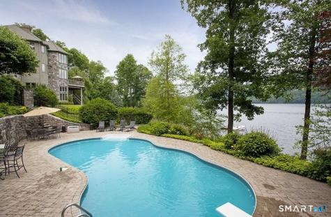 59 Sail Harbour Drive New Fairfield CT 06812
