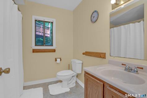 90 Bell Street Manchester CT 06040