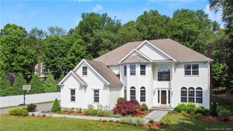 44 Wyncum Valley Road Fairfield CT 06824