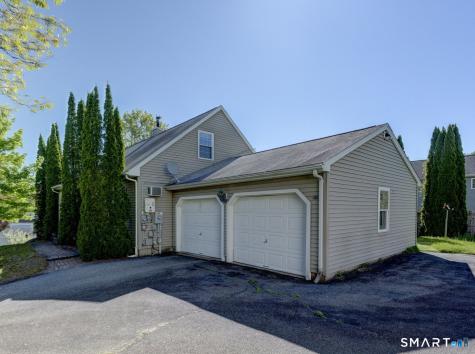 31 Augustyn Court Torrington CT 06790