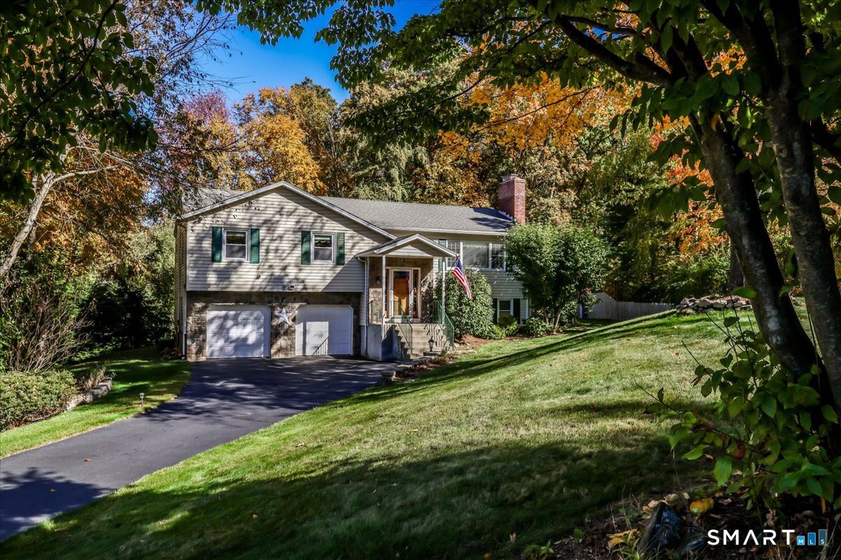 7 Vesper Hill Trumbull CT 06611