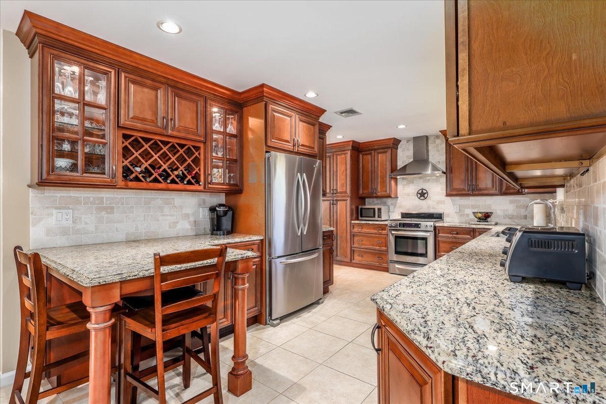 7 Vesper Hill Trumbull CT 06611