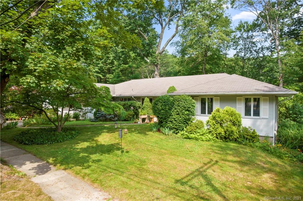 7 Stevenson Road New Haven CT 06515