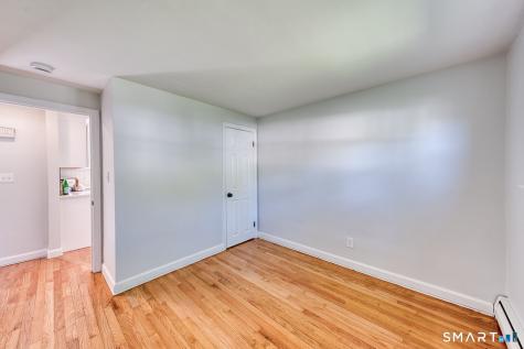 14 Emerson Street Bloomfield CT 06002