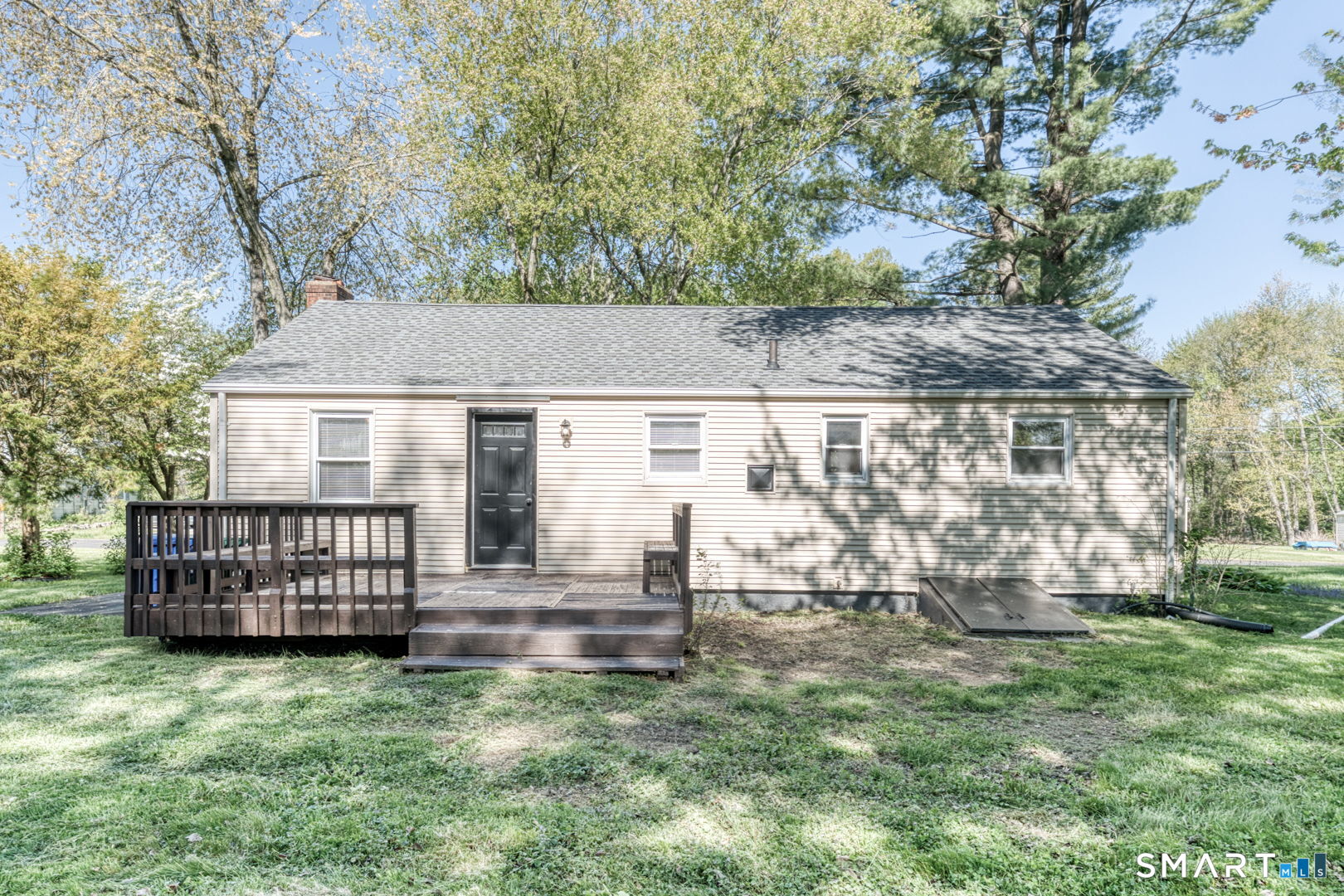 14 Emerson Street Bloomfield CT 06002