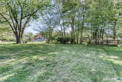 14 Emerson Street Bloomfield CT 06002