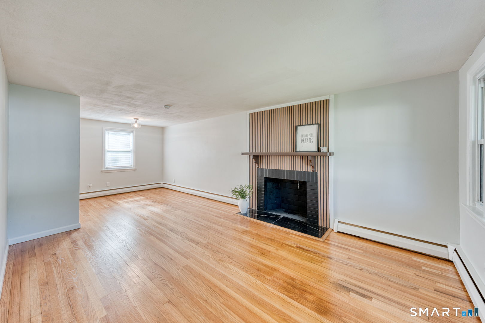 14 Emerson Street Bloomfield CT 06002