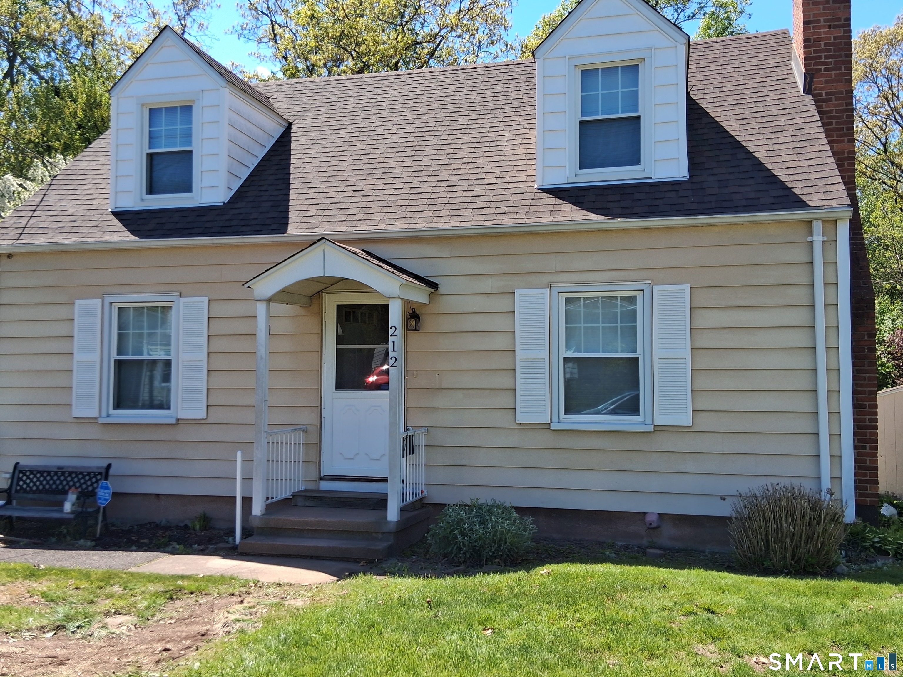 212 Dorrance Street Hamden CT 06518