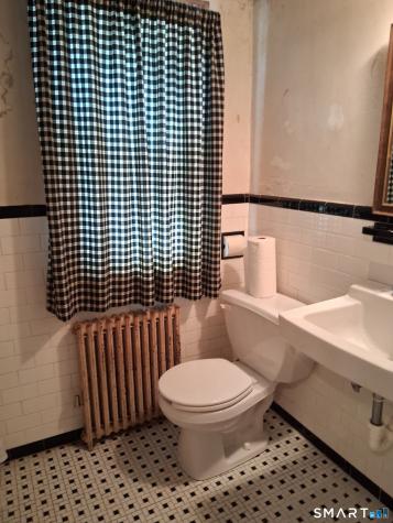 212 Dorrance Street Hamden CT 06518