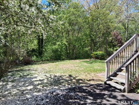 212 Dorrance Street Hamden CT 06518