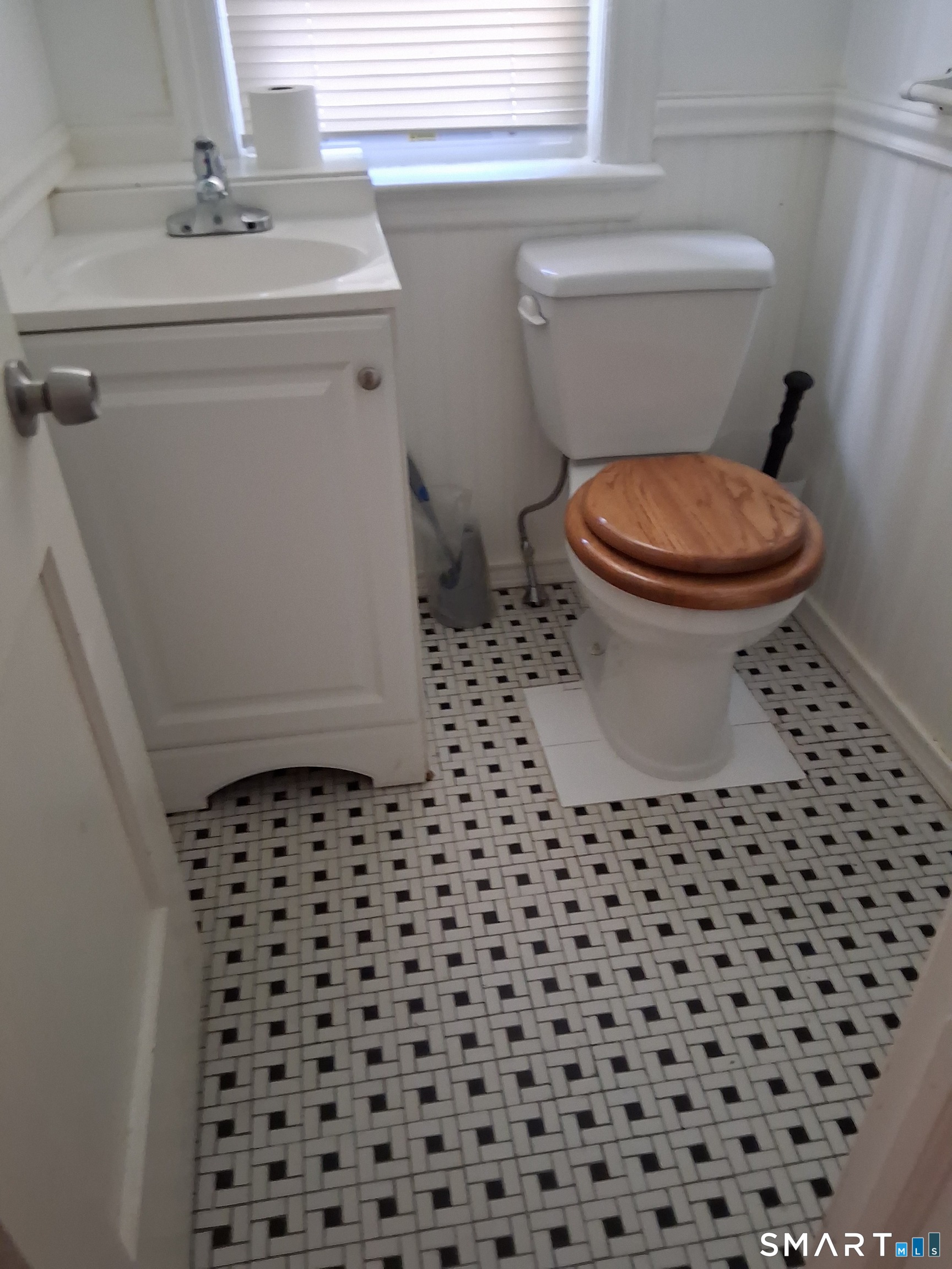 212 Dorrance Street Hamden CT 06518