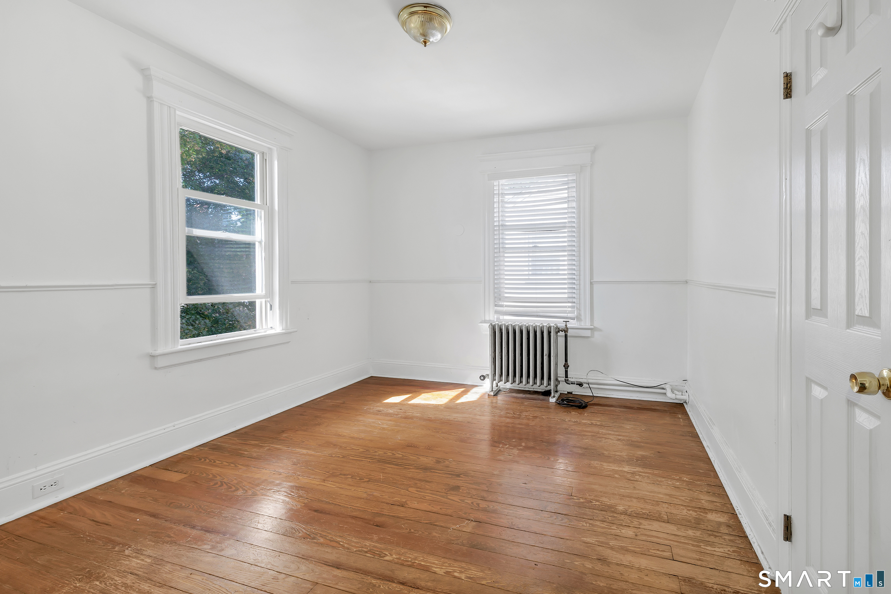 157 Fairview Avenue Bridgeport CT 06606
