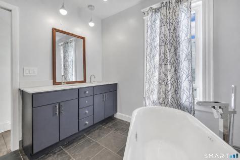 157 Fairview Avenue Bridgeport CT 06606