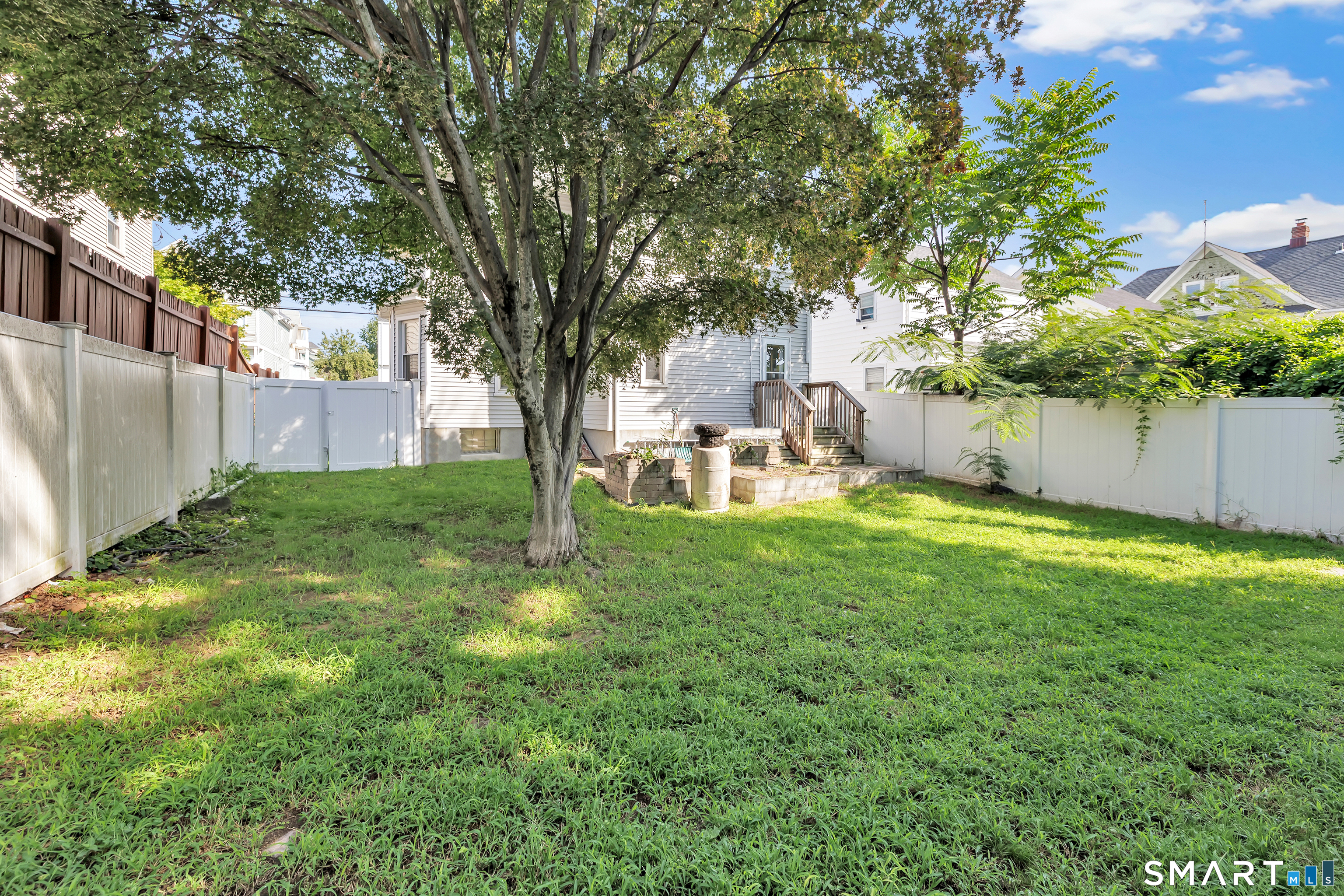 157 Fairview Avenue Bridgeport CT 06606
