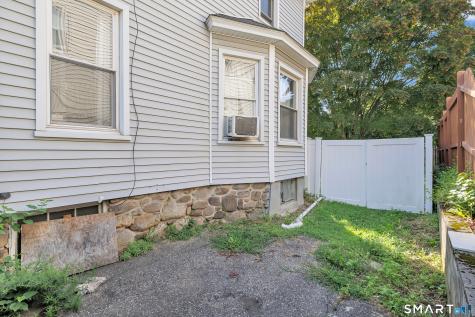 157 Fairview Avenue Bridgeport CT 06606