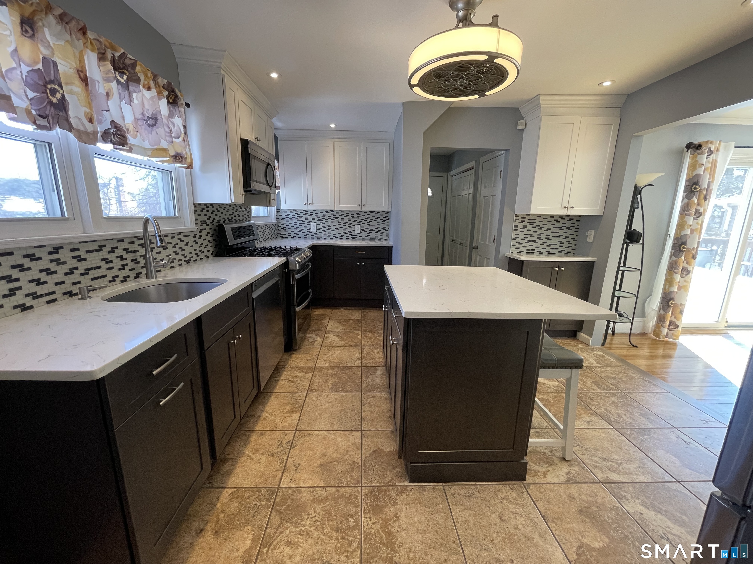 405 Westfield Avenue Bridgeport CT 06606