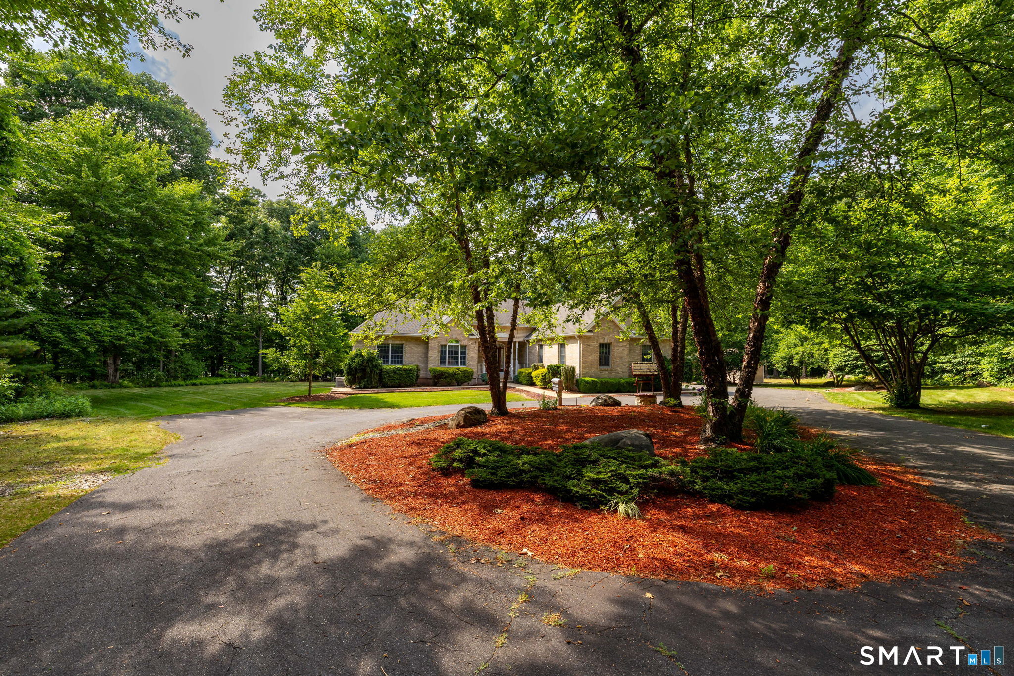 69 Elizabeth Drive Southington CT 06489