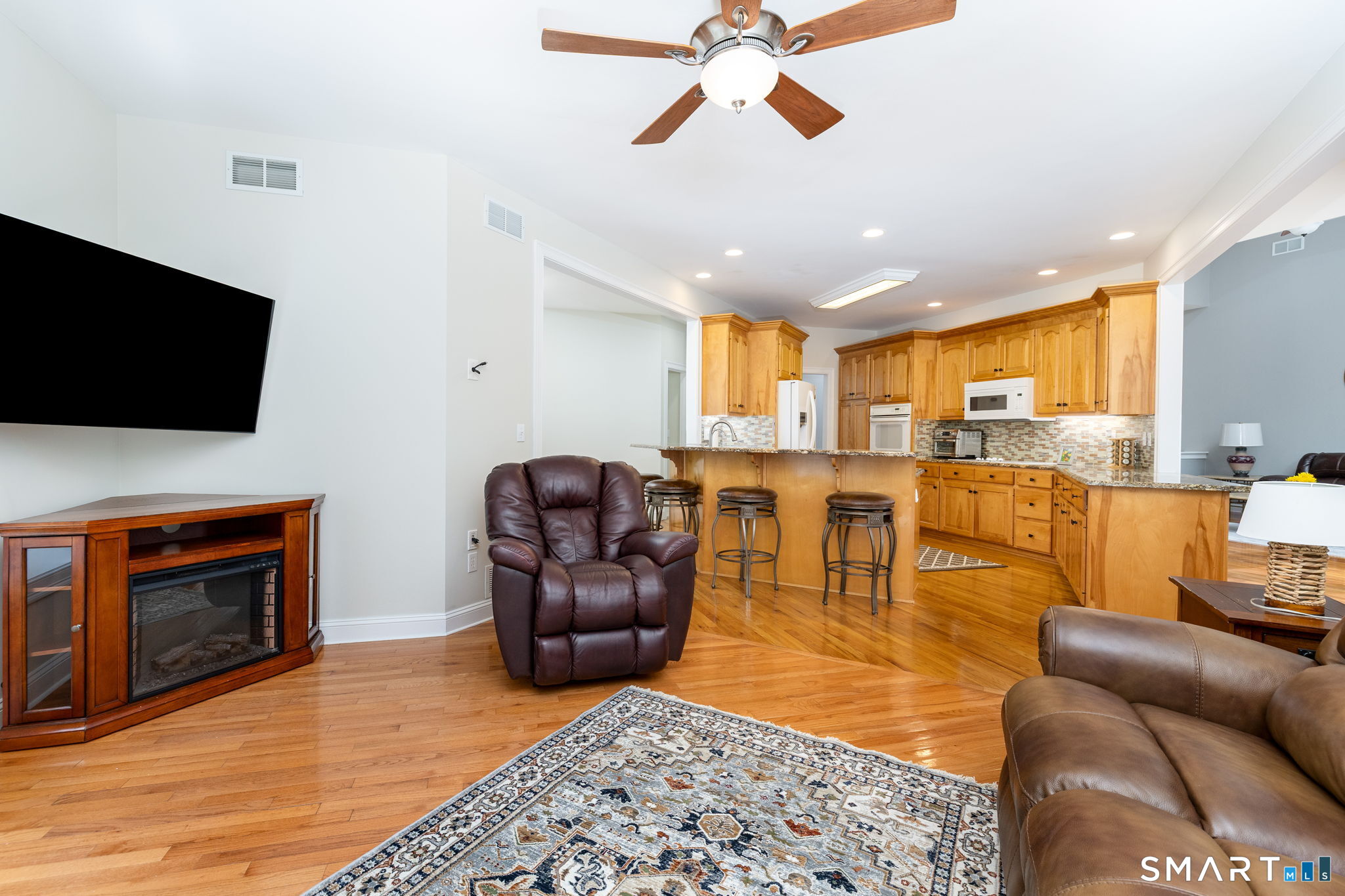 69 Elizabeth Drive Southington CT 06489