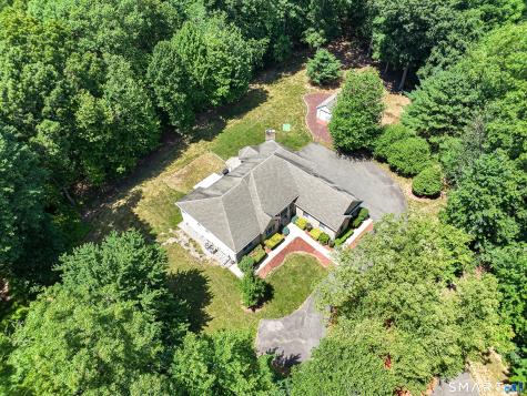 69 Elizabeth Drive Southington CT 06489