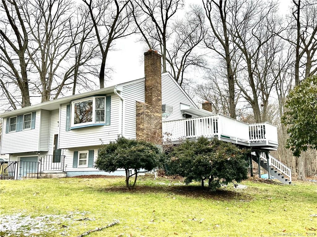 19 Carriage Drive Lebanon CT 06249