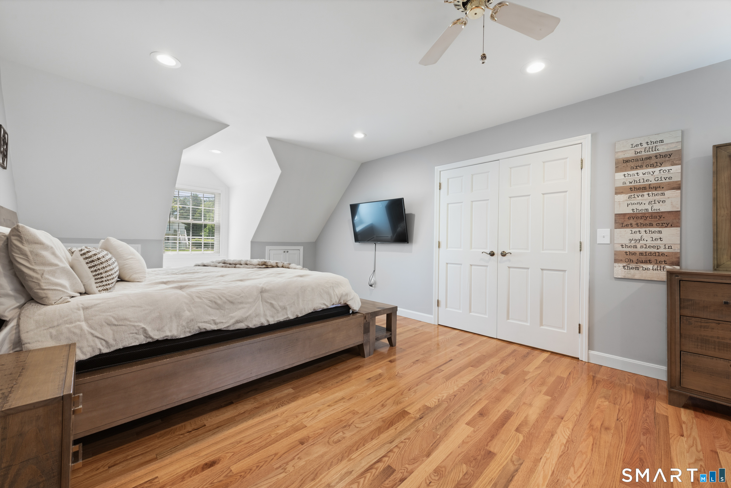 9 Spindle Hill Road Wolcott CT 06716