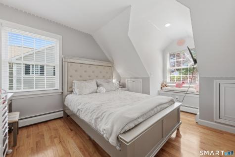 9 Spindle Hill Road Wolcott CT 06716