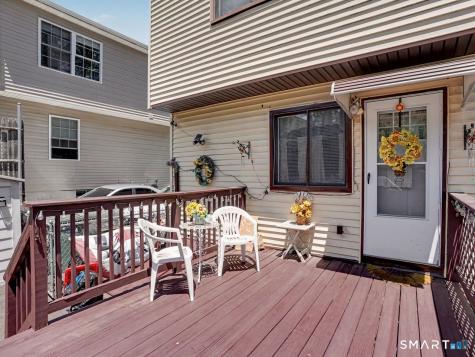 160 Granfield Avenue Bridgeport CT 06610