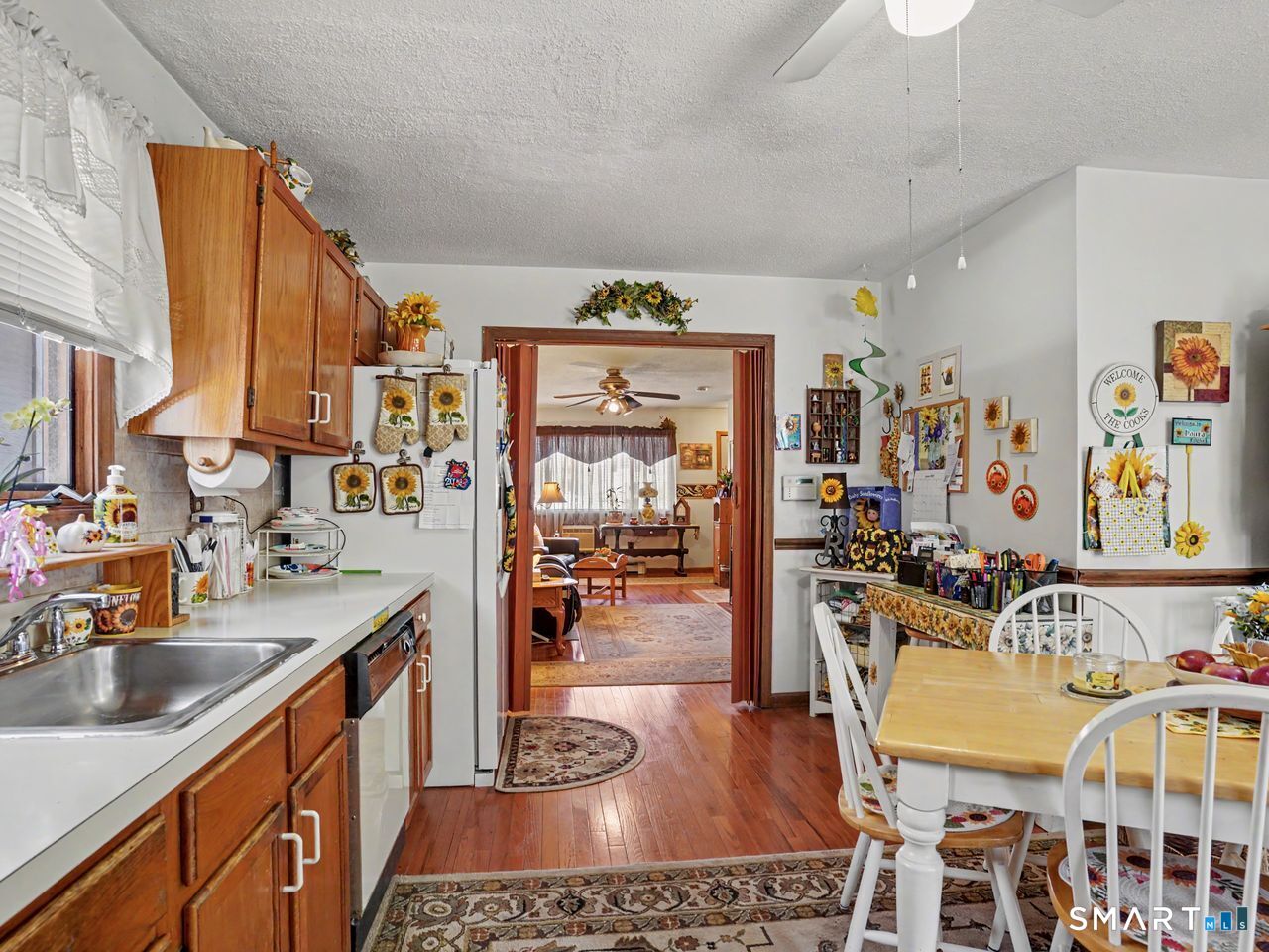 160 Granfield Avenue Bridgeport CT 06610