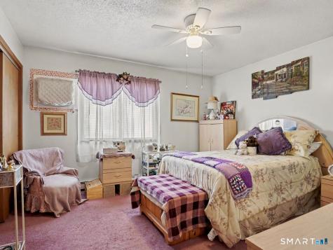 160 Granfield Avenue Bridgeport CT 06610