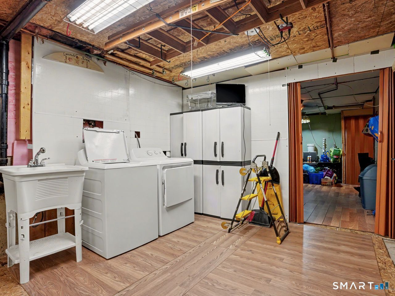 160 Granfield Avenue Bridgeport CT 06610