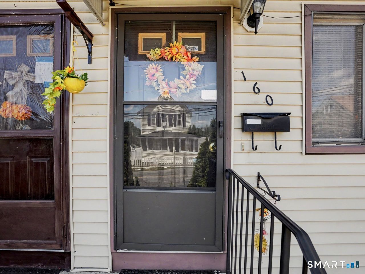160 Granfield Avenue Bridgeport CT 06610