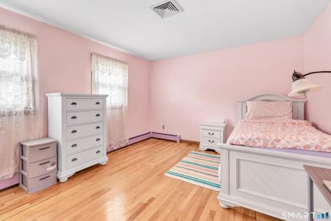 120 Sheffield Drive Stratford CT 06614
