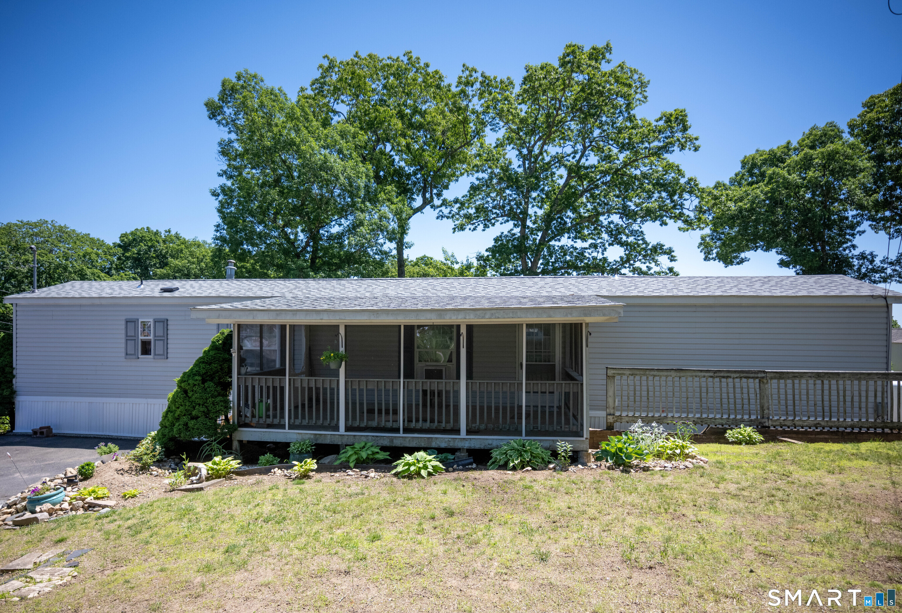 55 Mountainview Road East Hampton CT 06424
