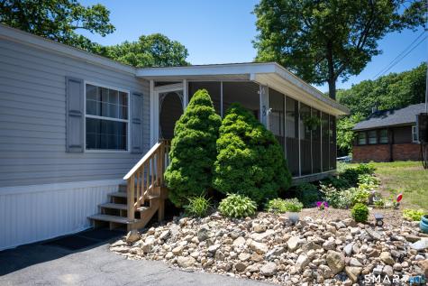55 Mountainview Road East Hampton CT 06424