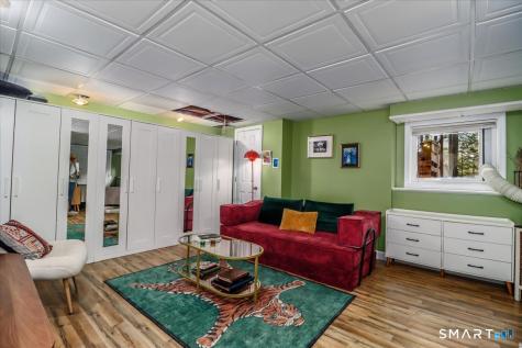 6 Taagan Street Danbury CT 06811