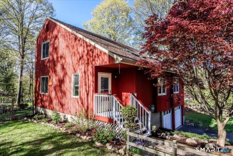 6 Taagan Street Danbury CT 06811