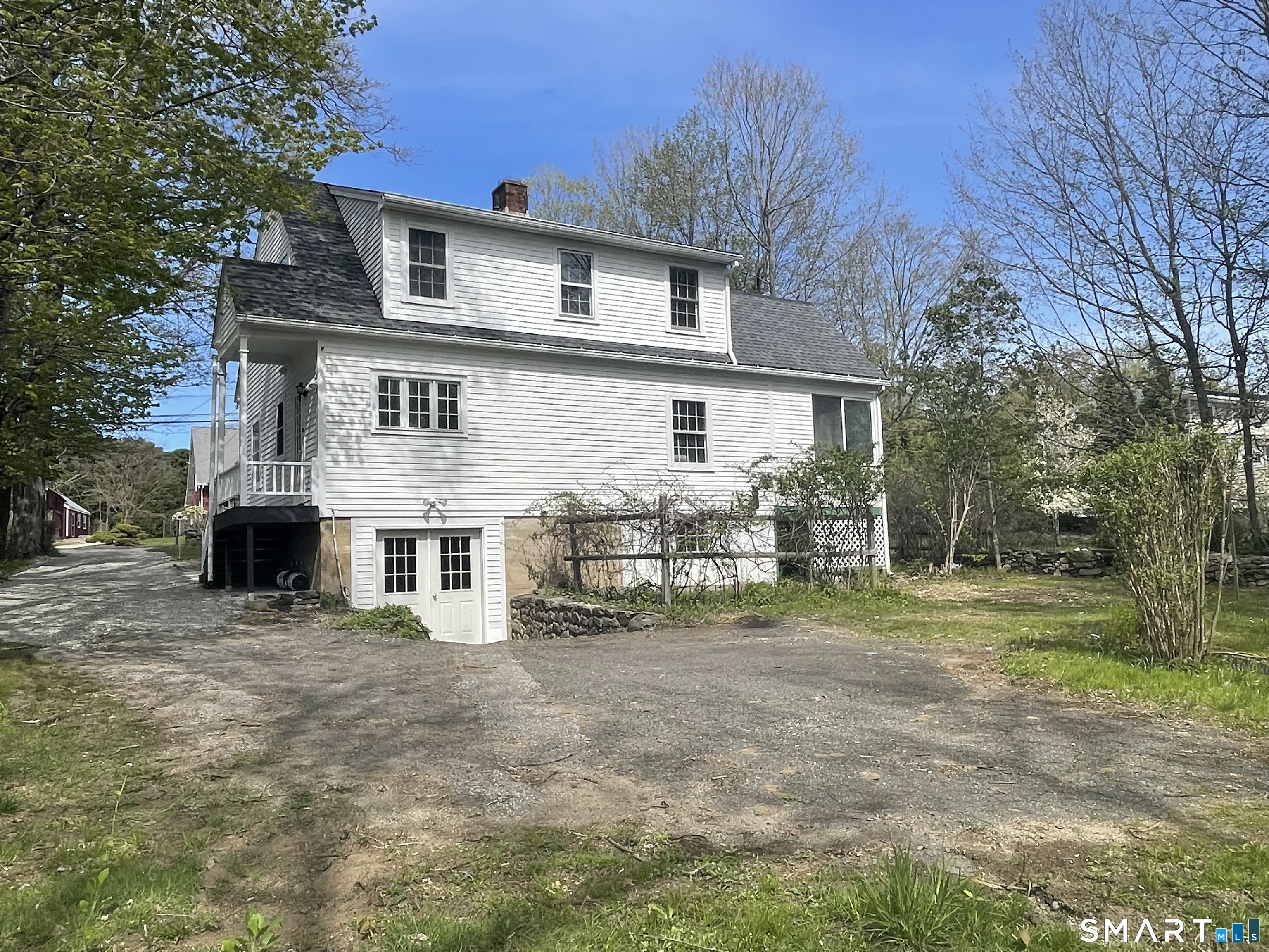 985 Storrs Road Mansfield CT 06268