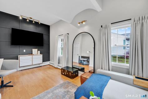 77 Berkeley Road Middletown CT 06457